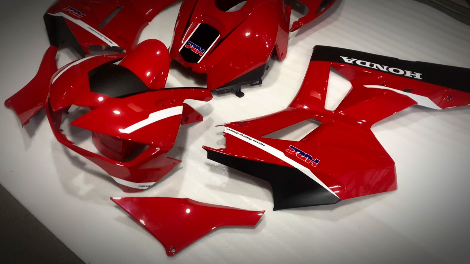 cbr600外壳 定制杜卡迪红 版画