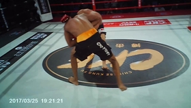 Mma综合格斗洲际争霸赛 马来西亚选手三回合点胜韩国选手 哔哩哔哩 つロ干杯 Bilibili