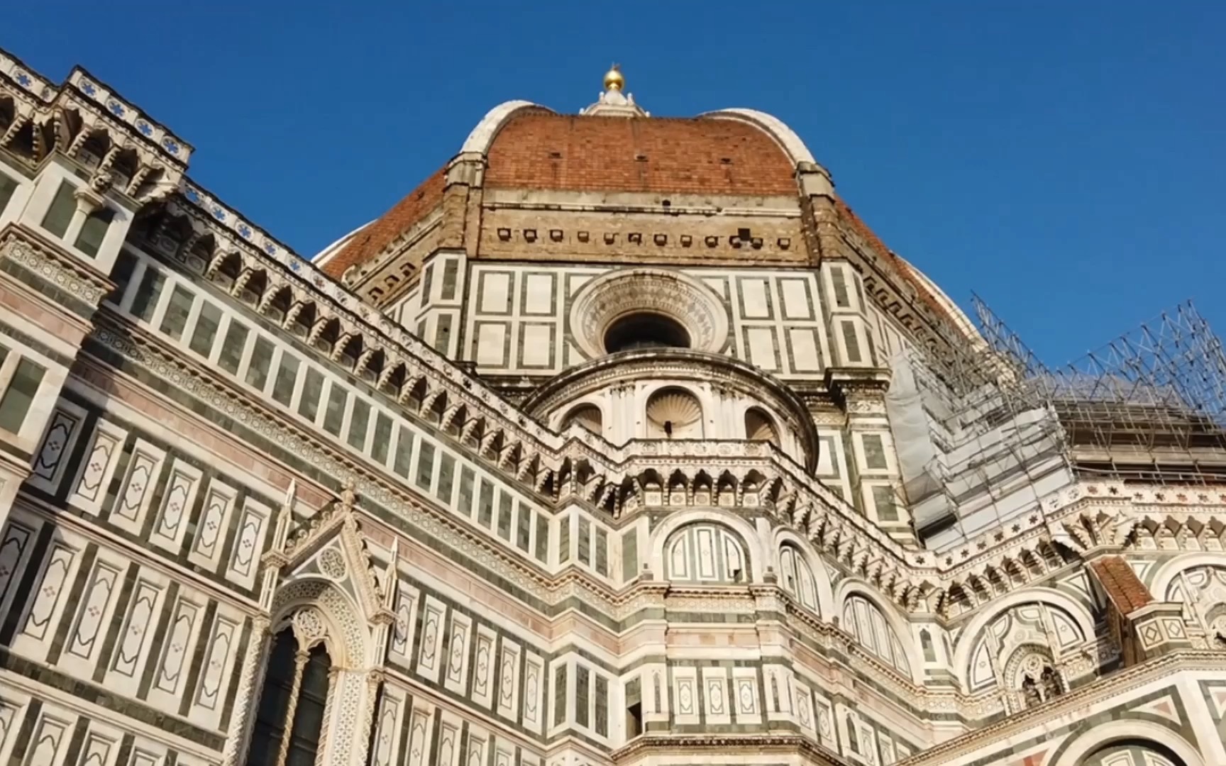 Vicky's travel vlog #Florence 意大利佛罗伦萨|翡冷翠的黄昏|文艺复兴之旅哔哩哔哩bilibili