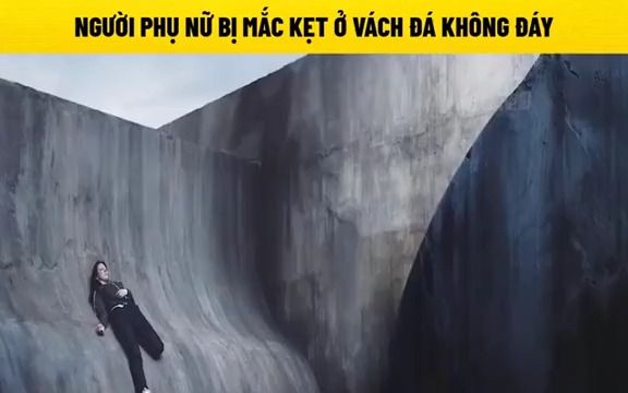 [图]越南语电影解说｜Người phụ nữ bị mắc kẹt ở vách bá không đáy 听力材料