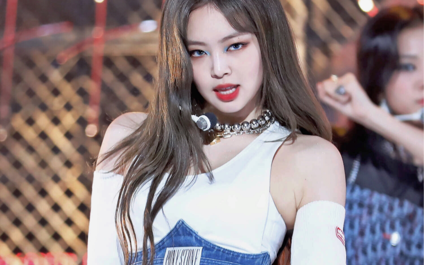 [图]【JENNIE】Pretty Savage直拍