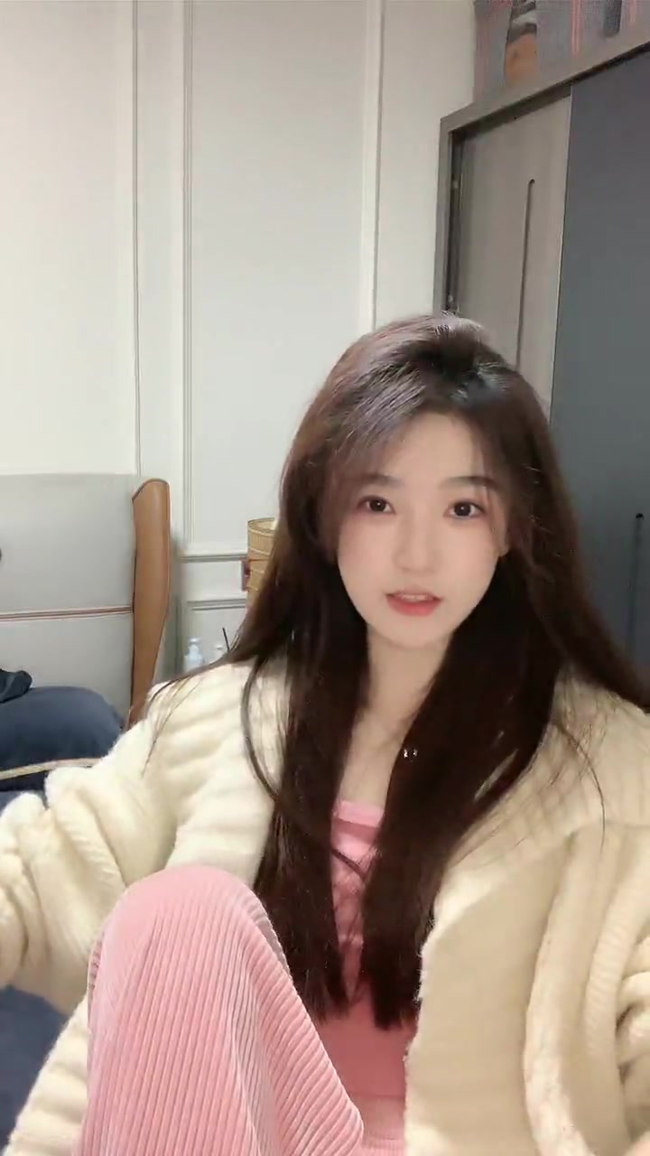 [小何同学]2023-02-20-22-41-07.flv