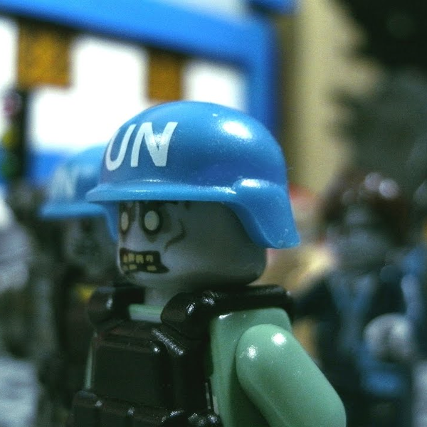 lego zombie outbreak 3