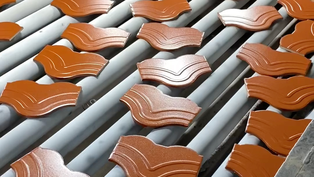 声音响铛铛清脆的是什么瓦片?