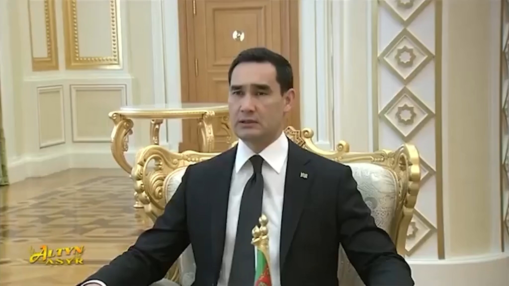 韩国总统到访土库曼斯坦