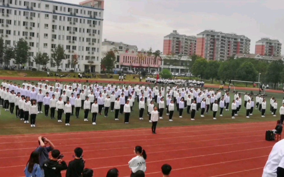 荆楚理工学院电信学院做操比赛视频哔哩哔哩bilibili