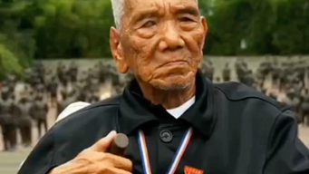 衡阳保卫战老兵!这眼神如刀一般犀利!