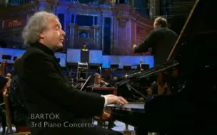 Download Video: 【席夫】巴托克E大调第三钢琴协奏曲 András Schiff Bartók Piano Concerto No.3 in E major Sz 119