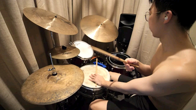 [图]林憶蓮 Sandy Lam - 伤痕 Scar ( 肌肉男Drum Cover )