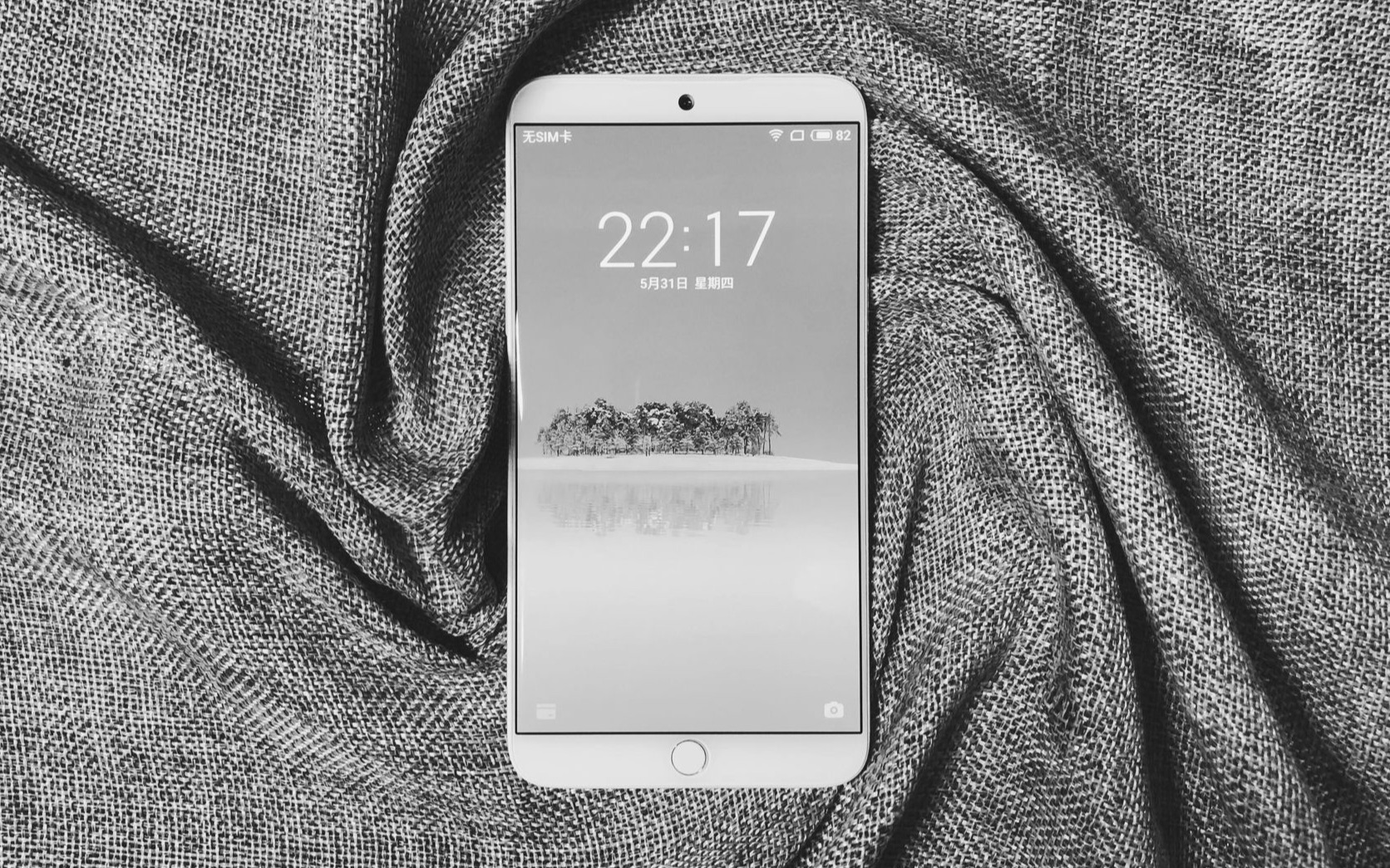 【麦麦出品】魅族15汝窑白开箱上手,坠漂亮的白色手机?