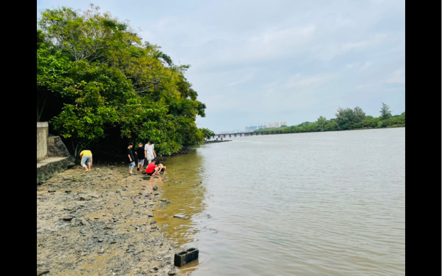 海口南渡江公园邂逅快乐童年