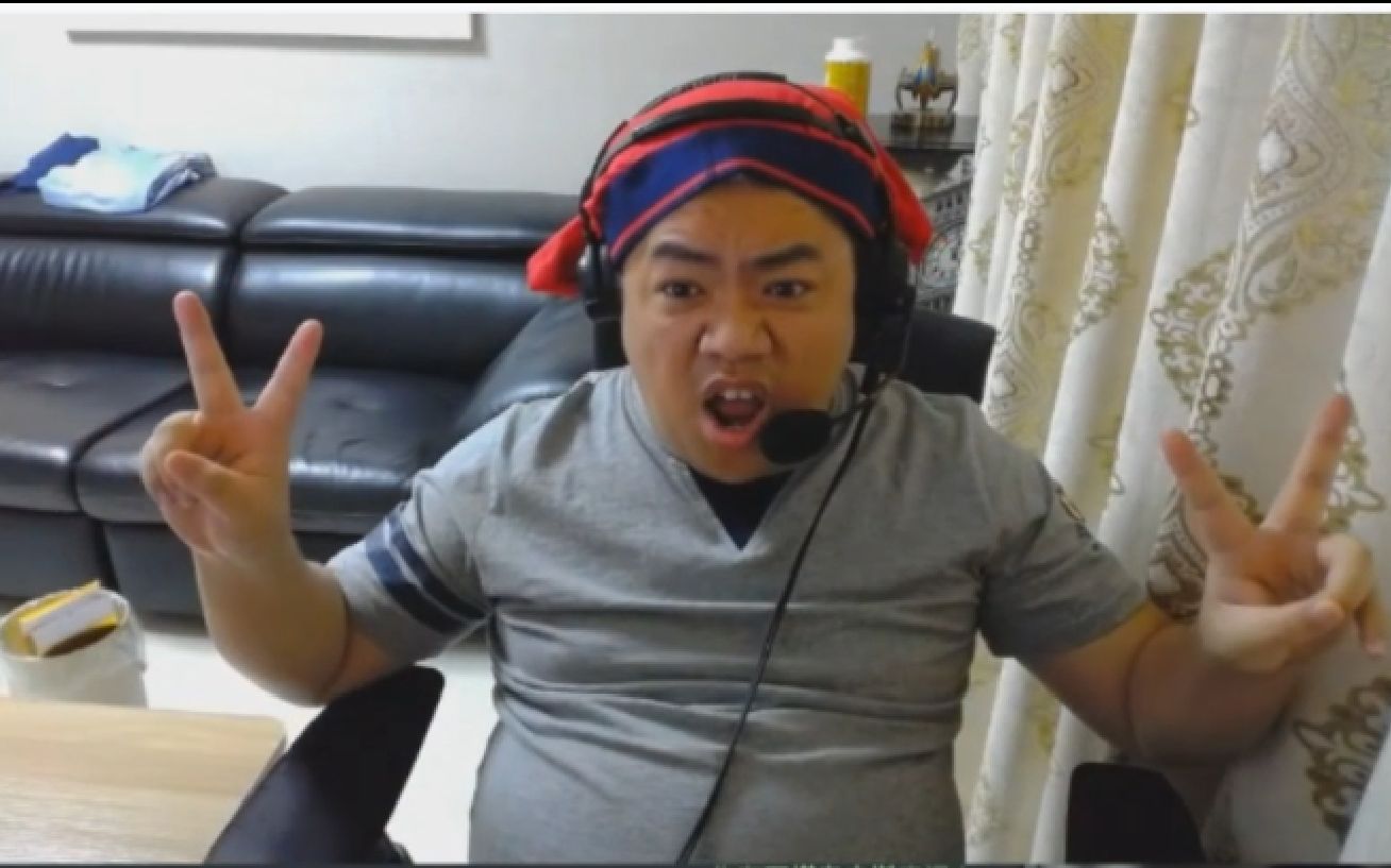 scboy.黄旭东红内裤玄学套头以后到底有没效果呢