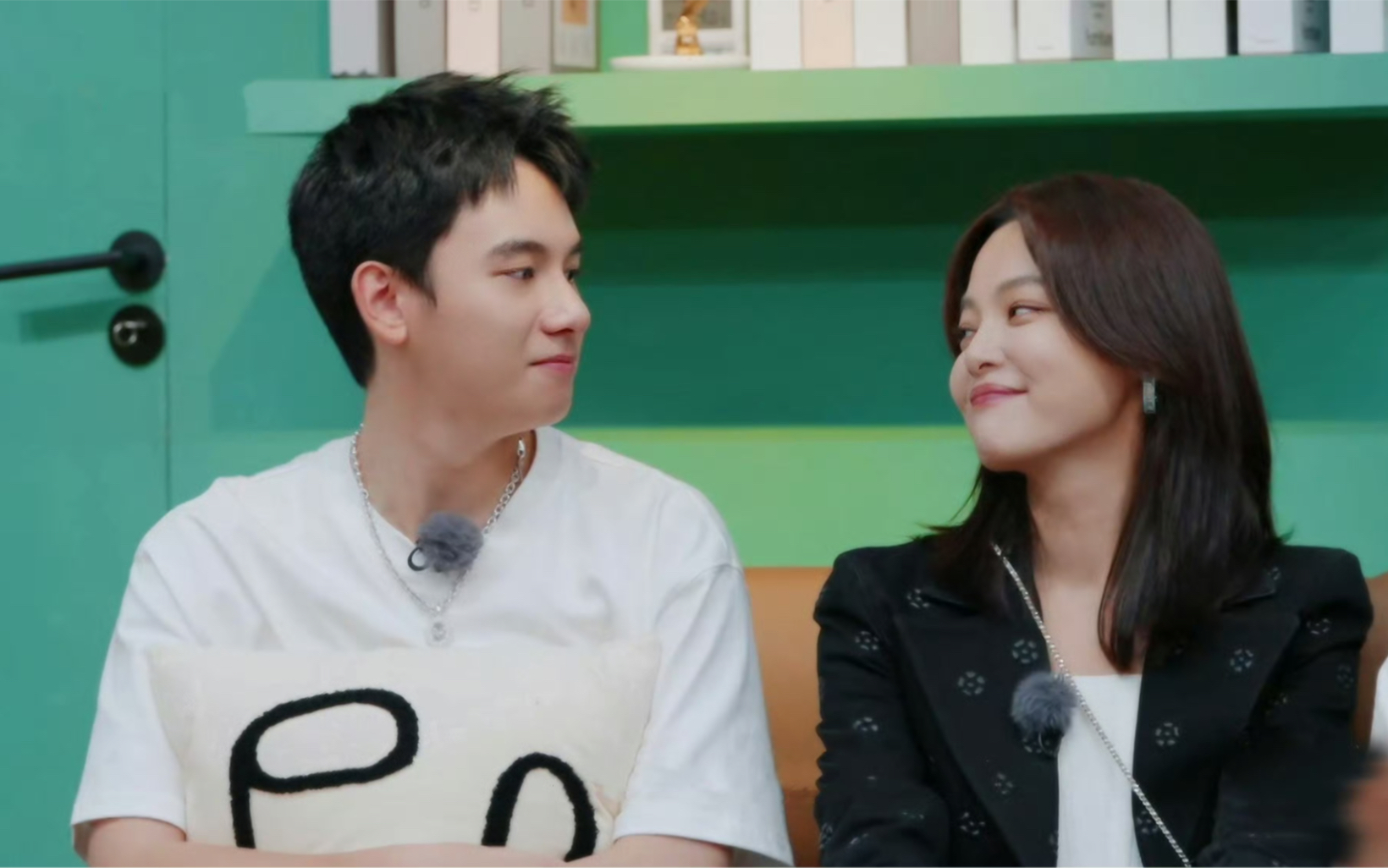 【辛芷蕾x胡先煦】关于魔幻时刻的cp脑分析整活向