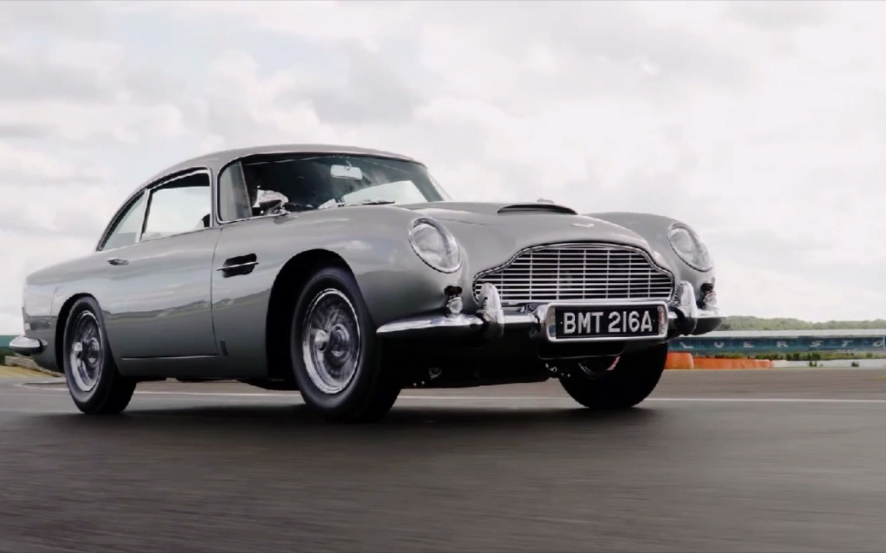 西装暴徒 阿斯顿马丁db5 詹姆斯 邦德 007