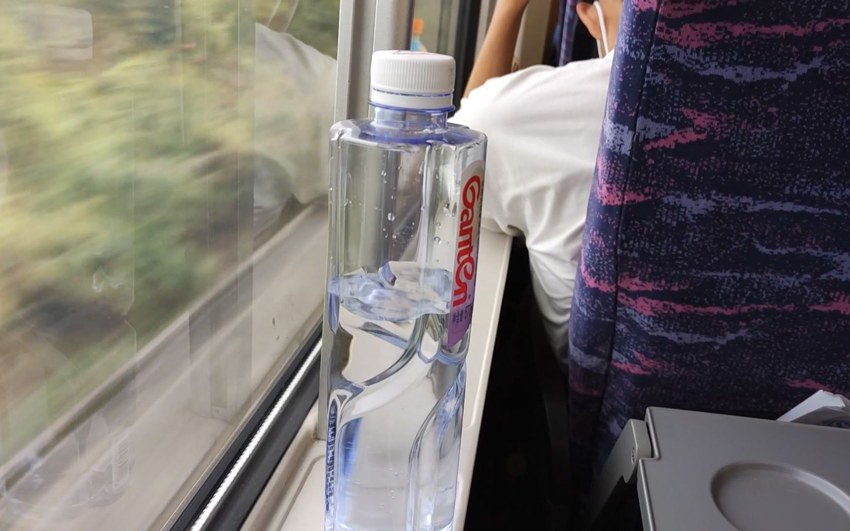 动车矿泉水稳定测试