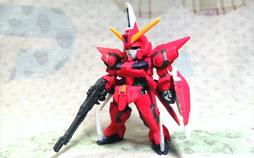 超能玩2887阿斯兰的自爆粉飞机神盾圣盾高达fw食玩盒蛋把玩分享