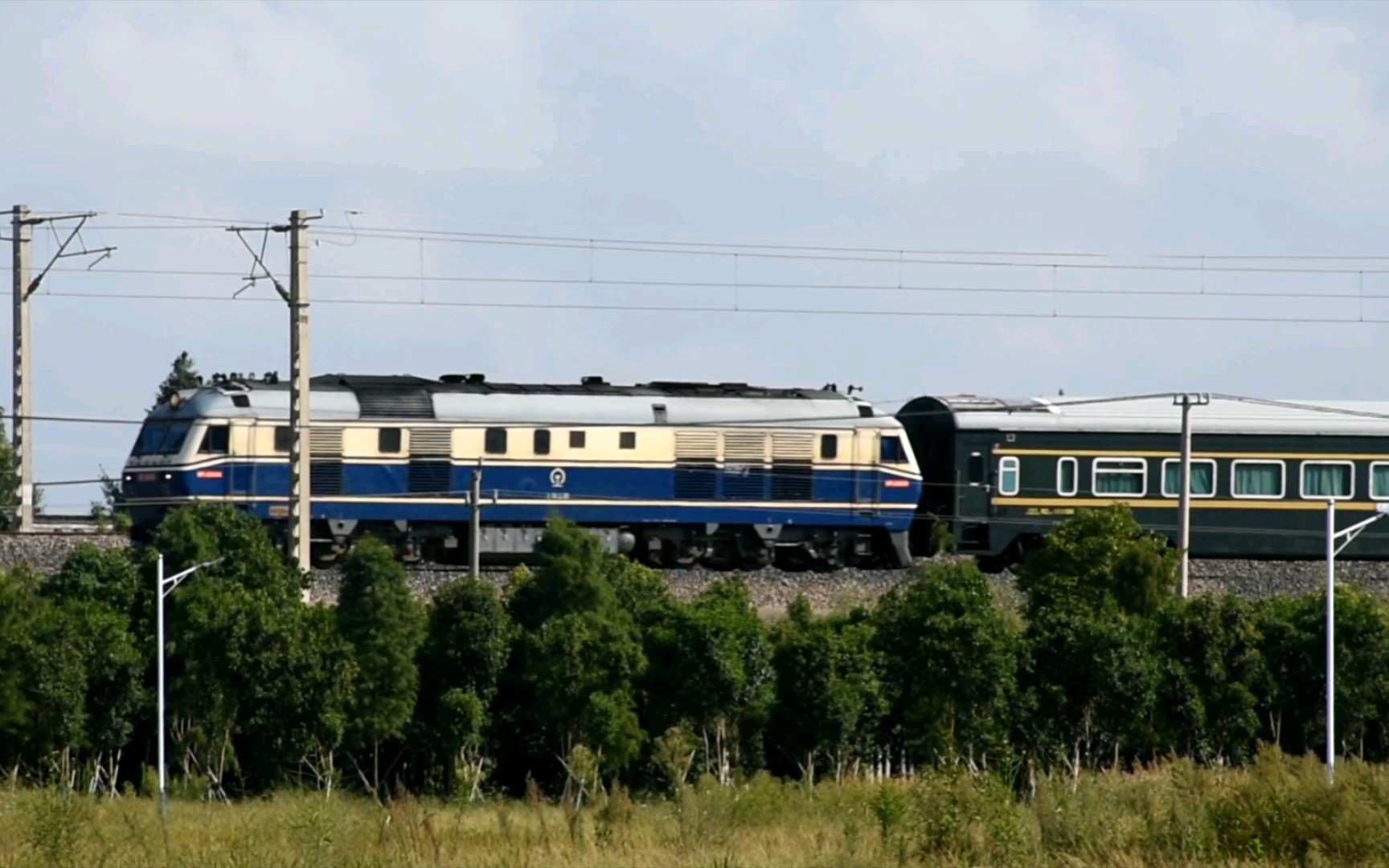 9月12日摄 t7778 盐城—南京 df11 bsp_哔哩哔哩_bilibili