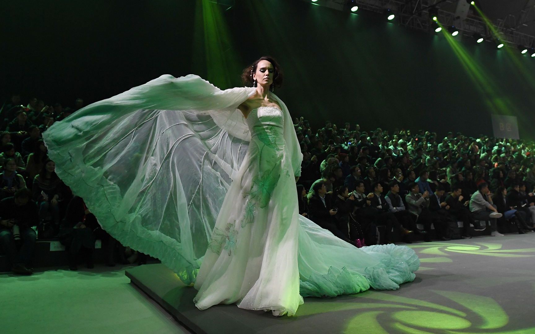 盖娅传说heavengaia2018春夏大秀中国国际时装周