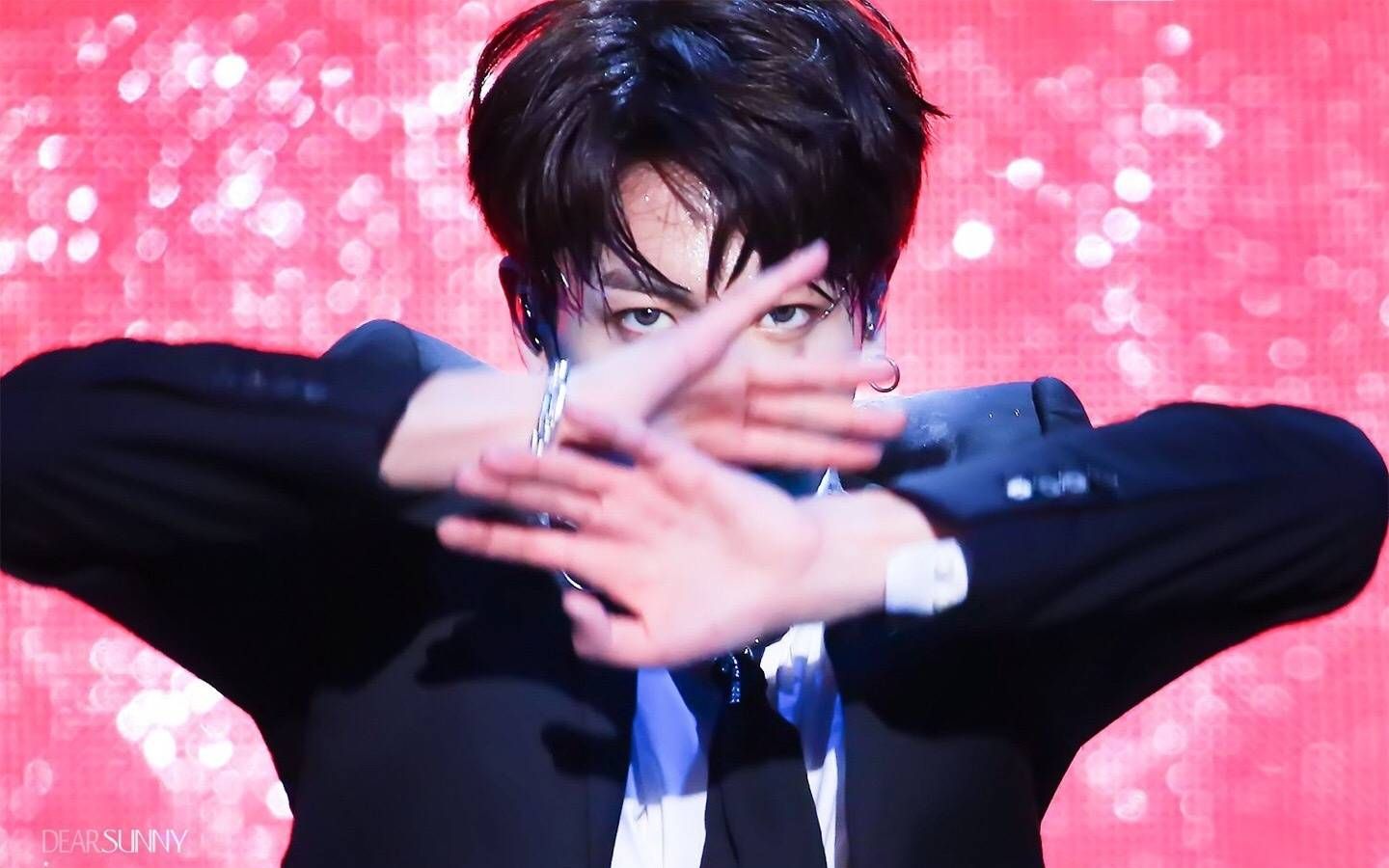 【bts防弹少年团】应援炸裂!你一定没看过的年末mic drop舞台混剪