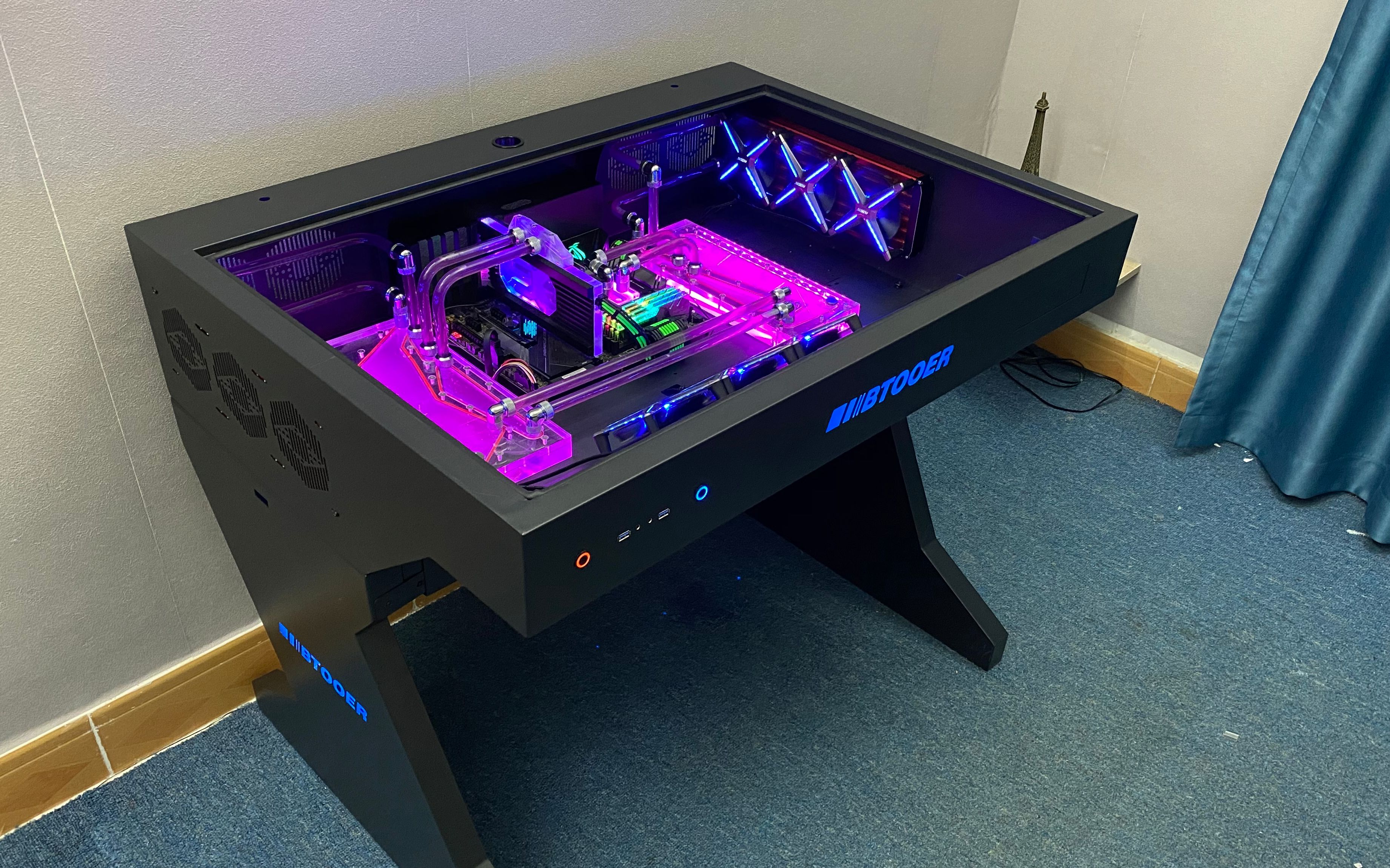 95cm长的机箱电脑一体桌水冷组装教程