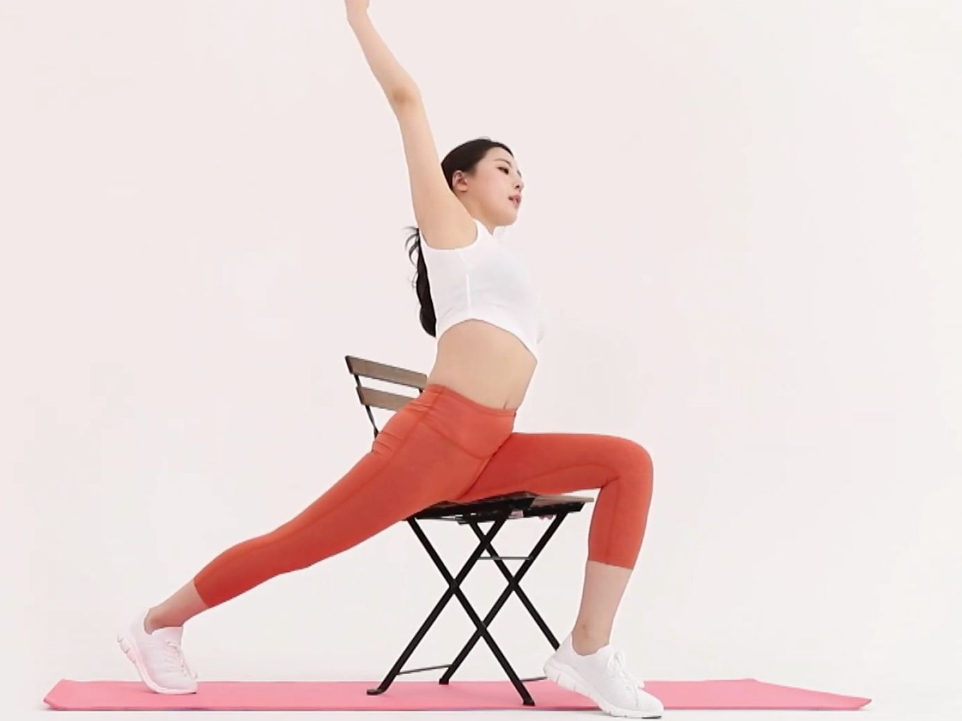 瑜伽教学:适合办公室锻炼的放松操(二)