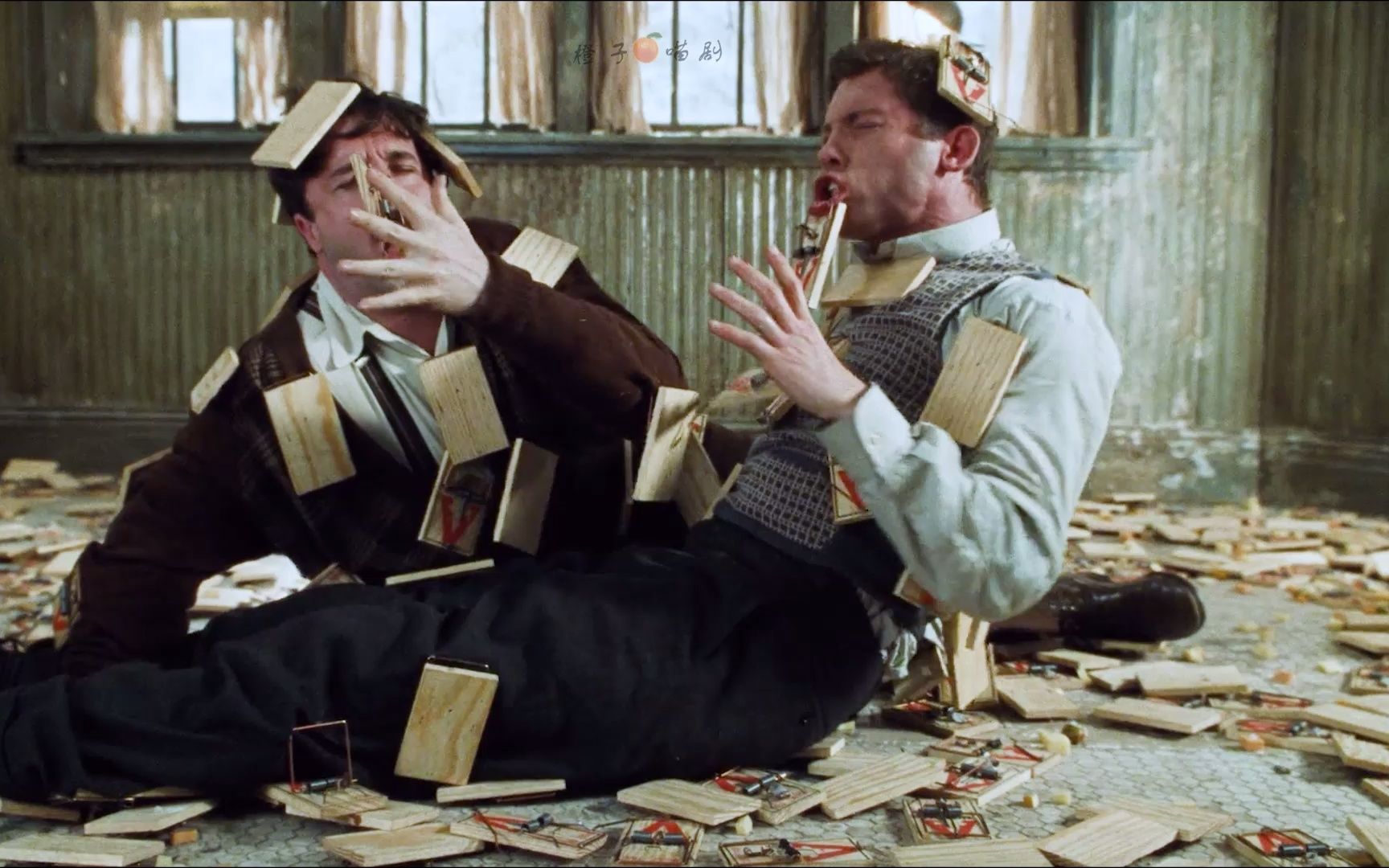 高智商老鼠与两个男人斗智斗勇