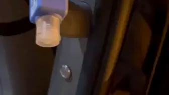 现代H1辉翼左右电动中门，带防夹感应，效果完美。