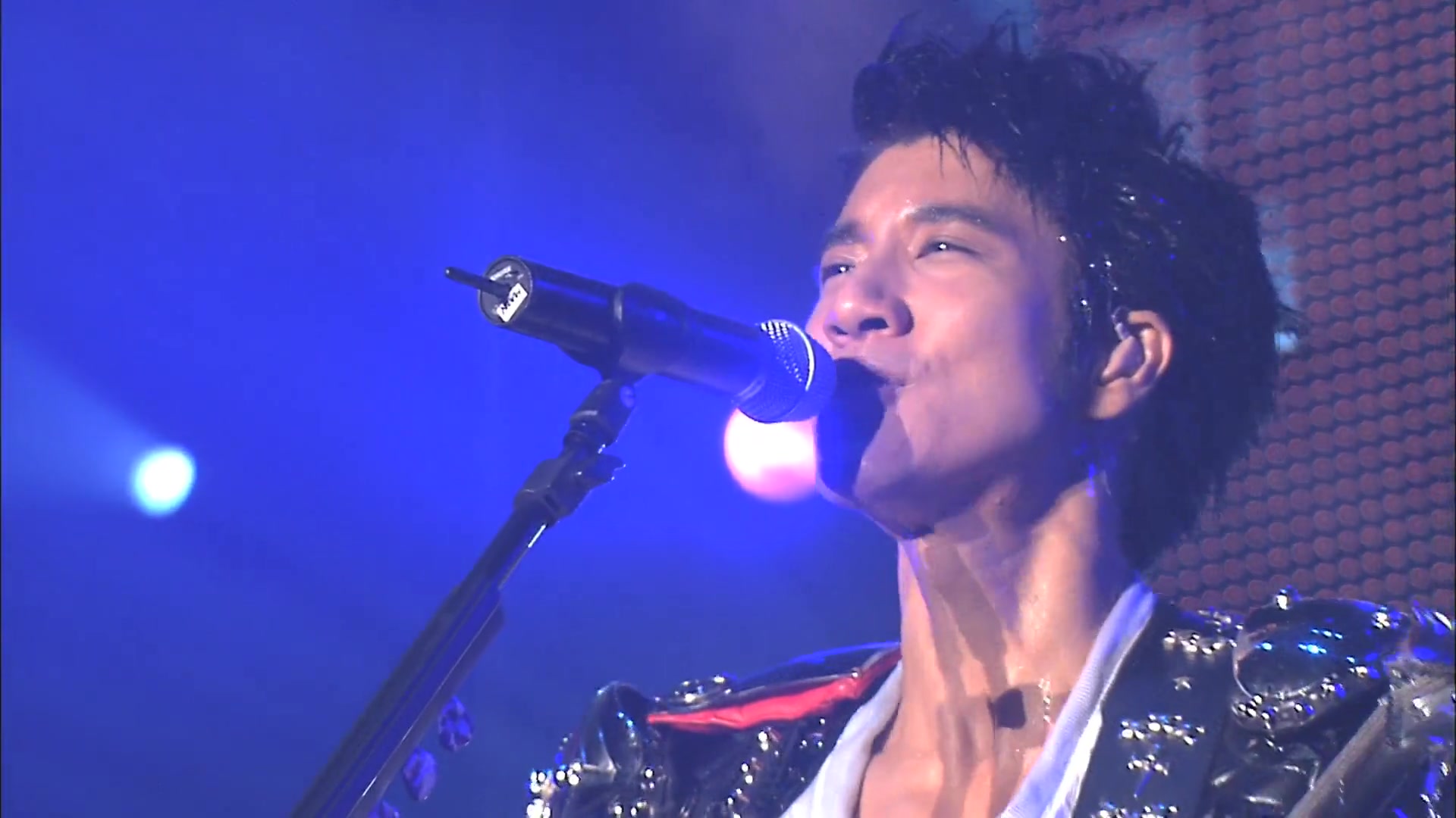 王力宏——爱错,超级好听,果然没有爱错