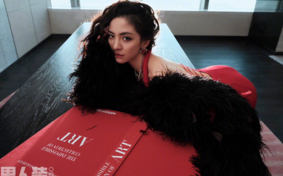 【唐诗逸】糖糖男人装封面大片,斯哈斯哈