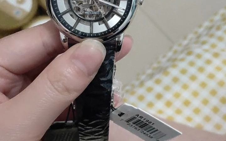 所求不过温暖与良人 #时来运转 给任先生的520阿玛尼ar1981#为爱定制