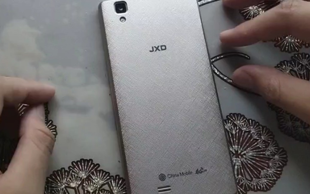 又一个装YunOS操作系统的山寨机金星JXDt9002给大家科普一下