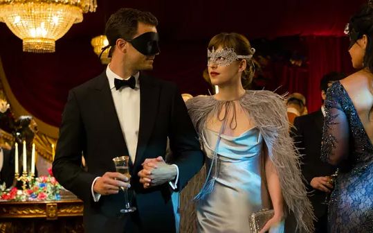 【3分钟看电影】五十度黑 Fifty Shades Darker (2017) [HD 720p]哔哩哔哩bilibili