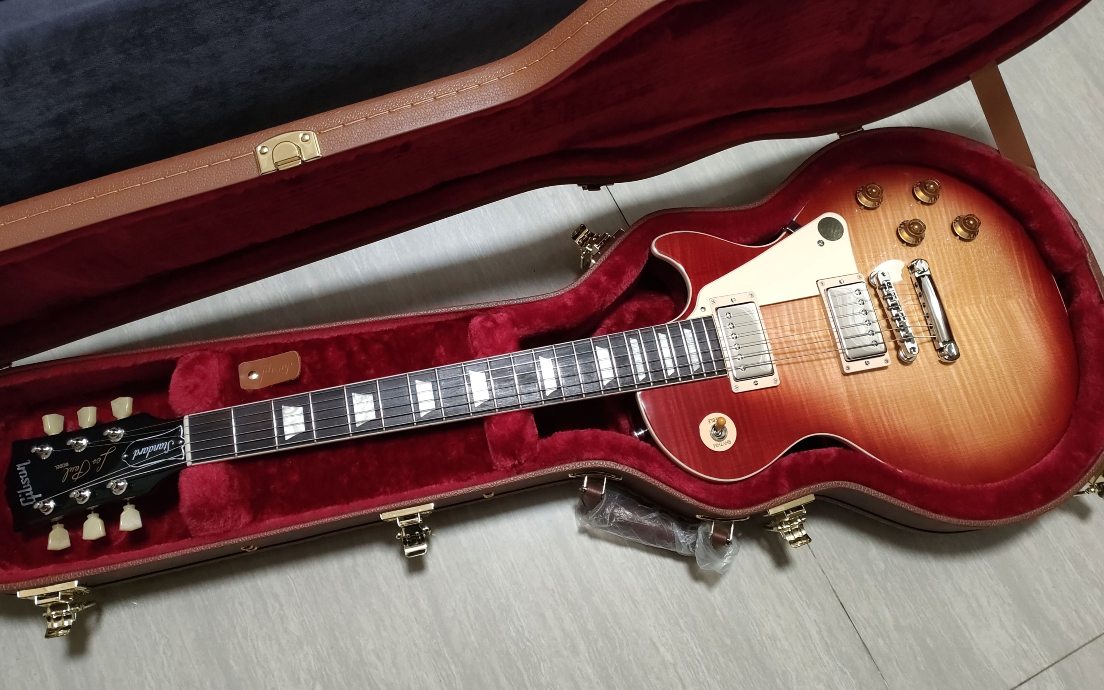 呆唯同款大手办 (吉太) gibson standard 50s 开箱 试听 ( 结尾滑滑