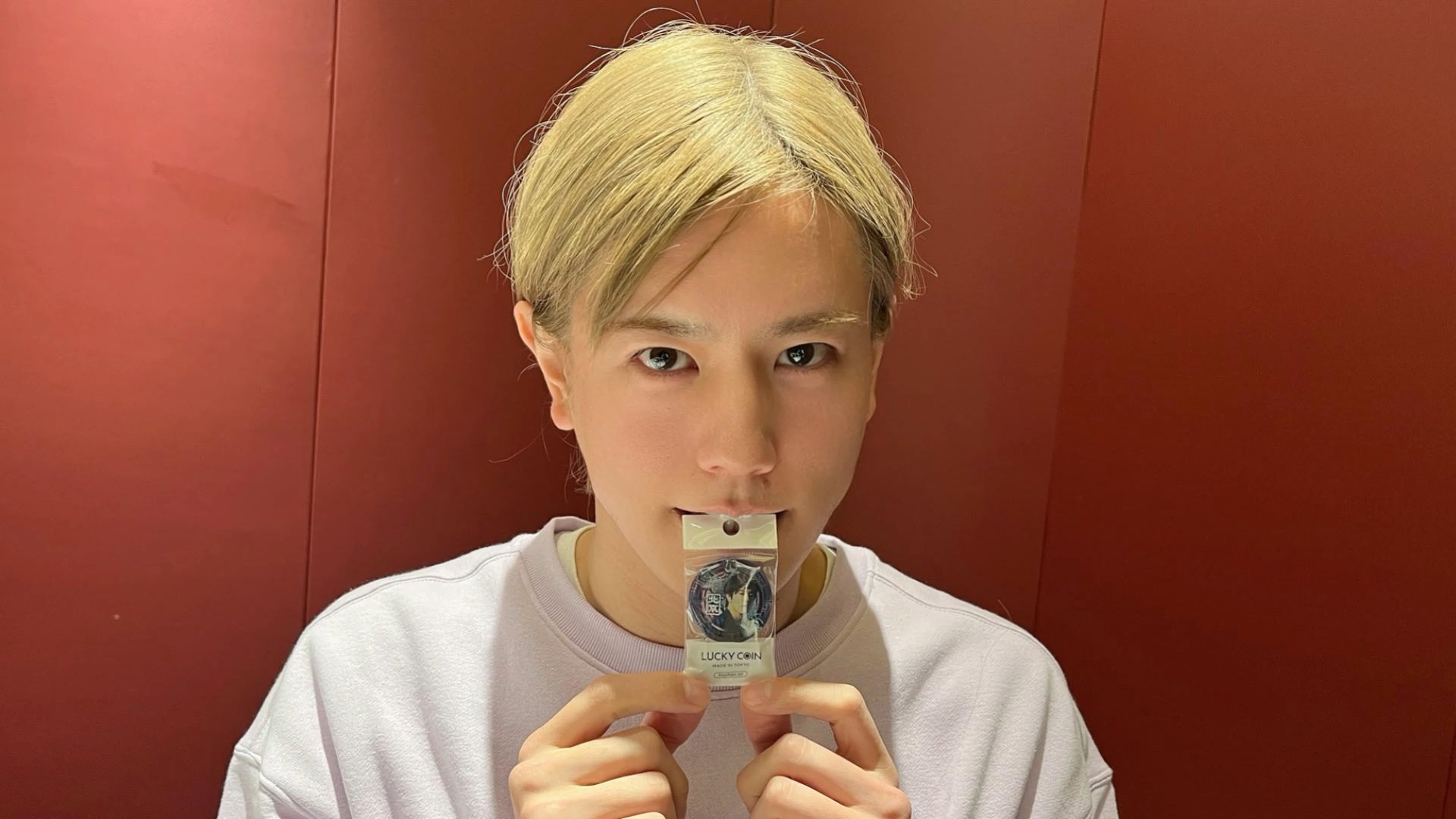 我是岩永彻也.粉丝突破10万真的很感谢大家,我现在到北京啦!