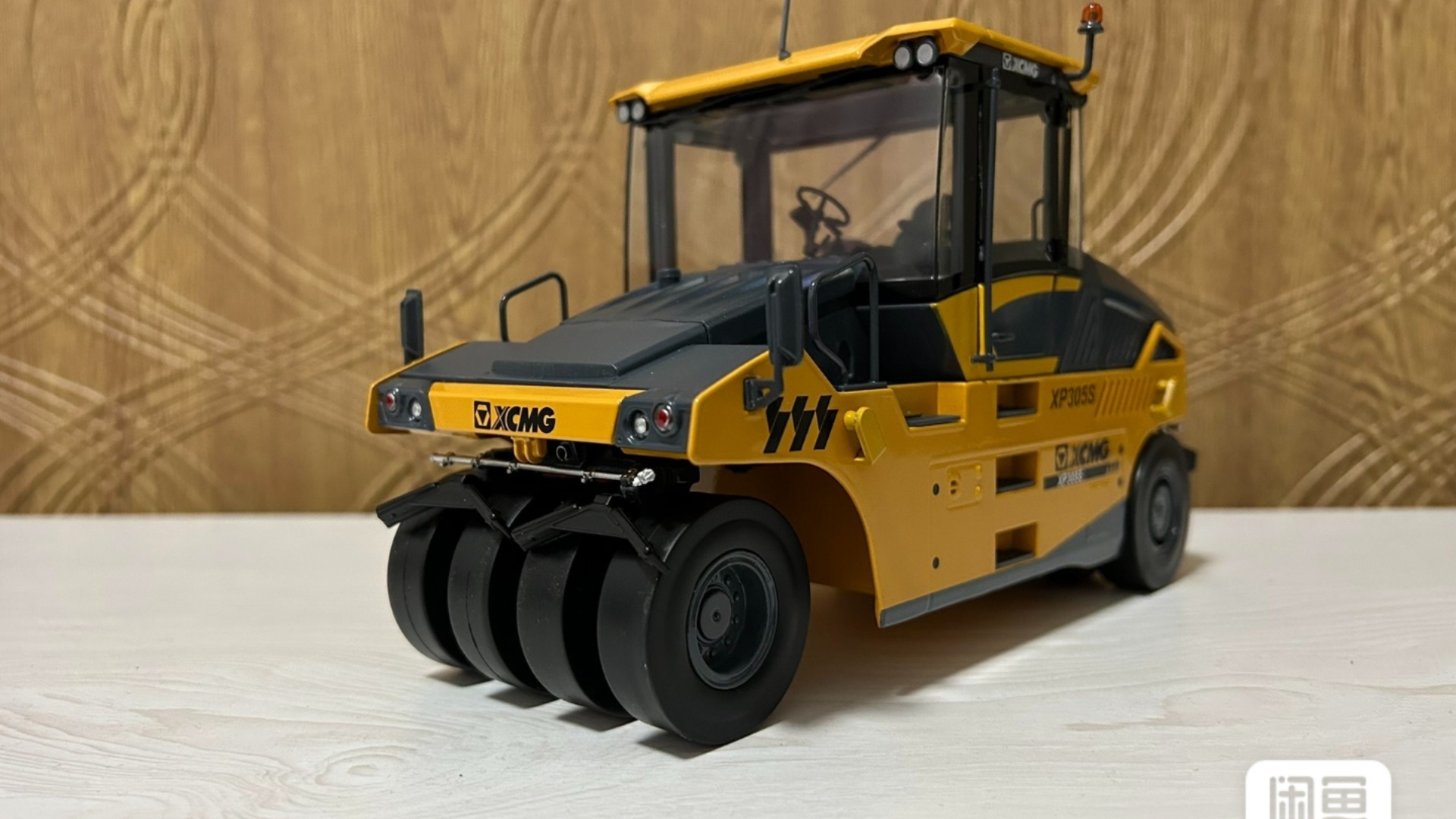 徐工xp305s轮胎压路机模型