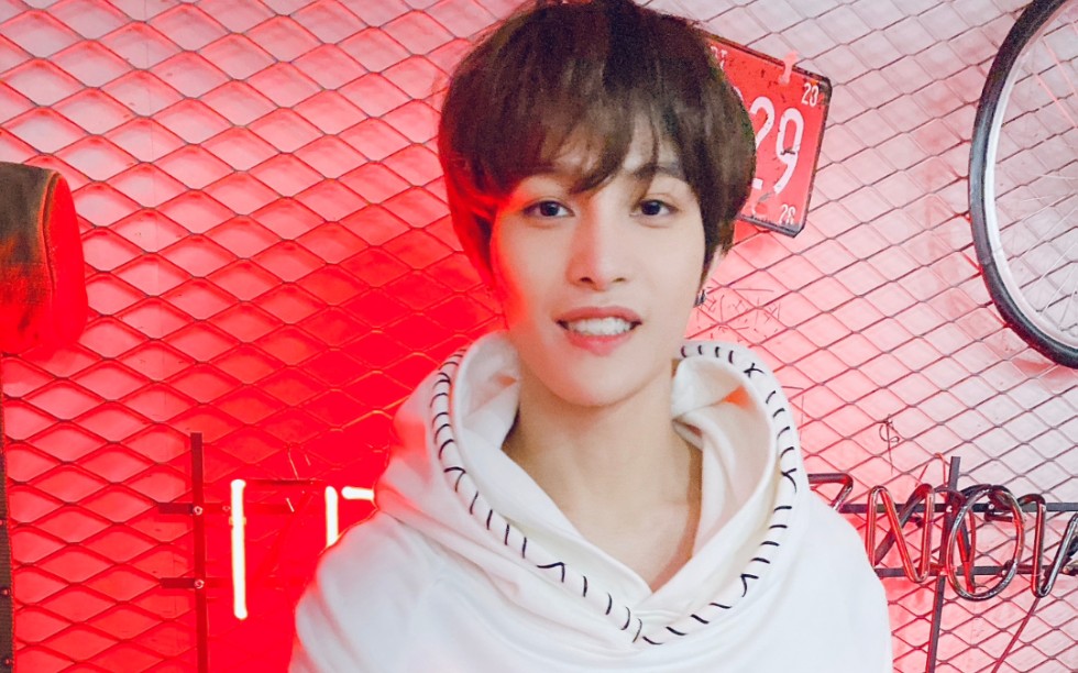 nct中文首站200325威神v扬扬直播