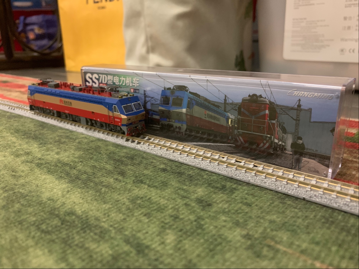 长鸣火车模型ss7d开箱