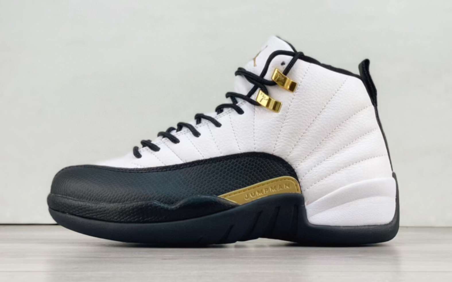 乔丹 air jordan 12 royalty aj12黑白金金扣篮球鞋ct8013