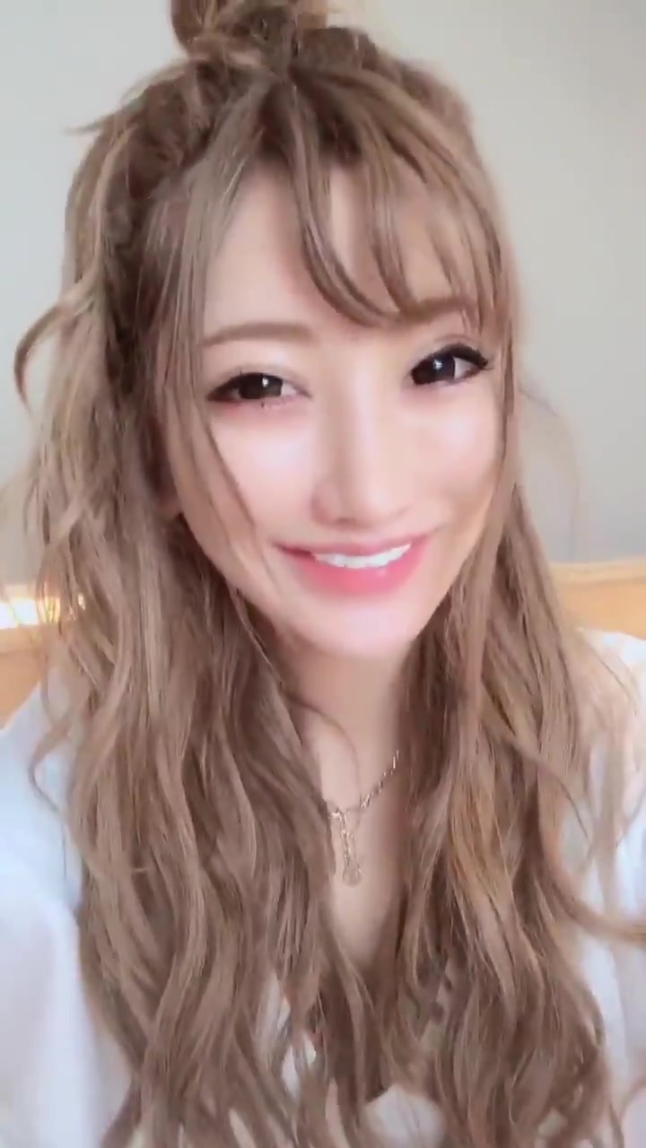 aika,史上最强黑妹怎么都不黑了呀