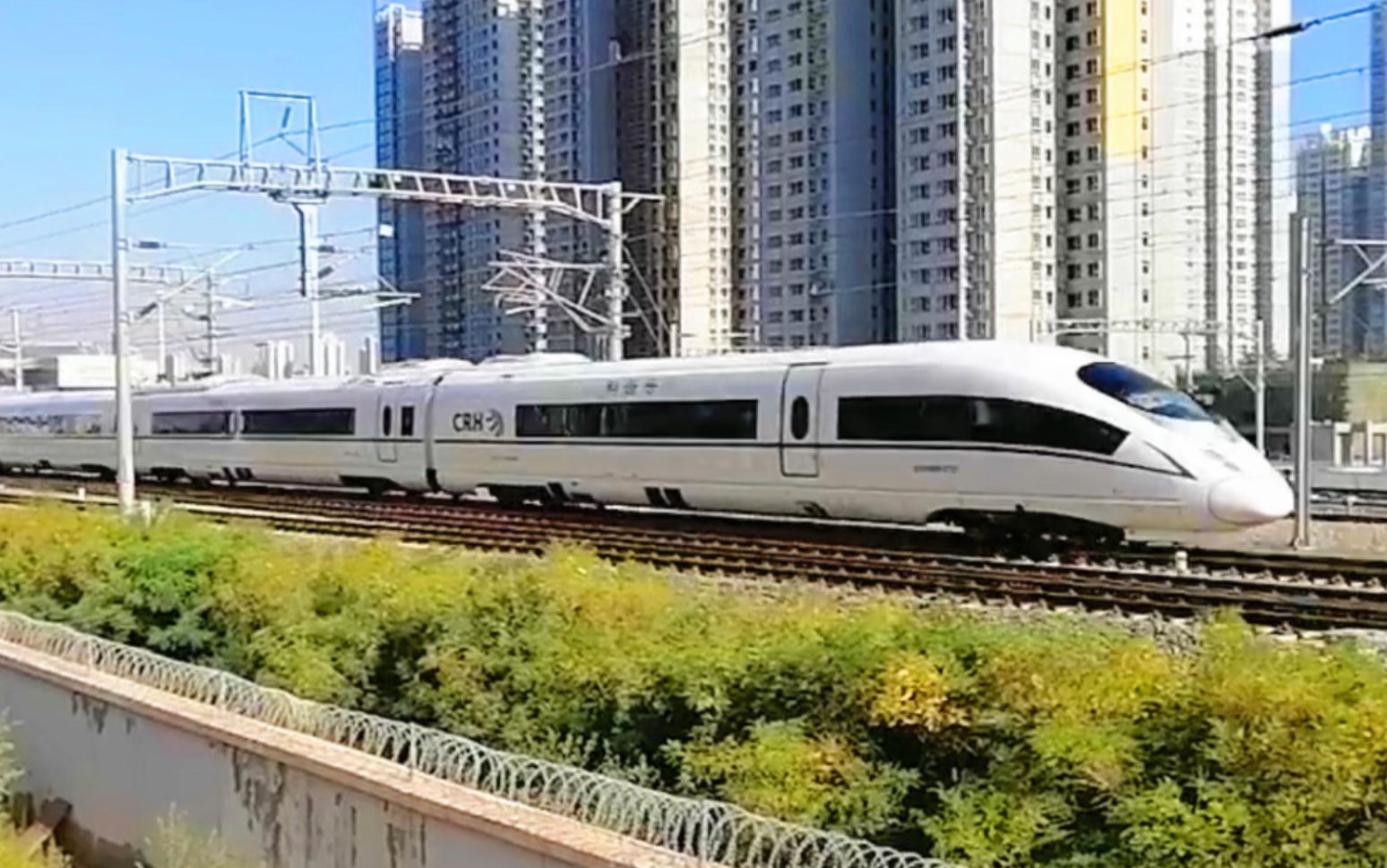 g3186兰州西-南昌西(兰州局crh380b-5731)通过兰州