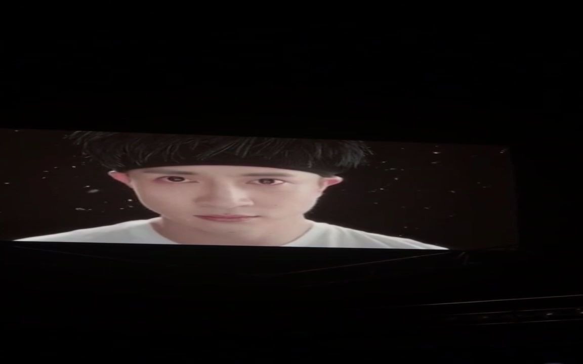 汪峰-没有人在乎(live)伴奏 高音质纯伴奏