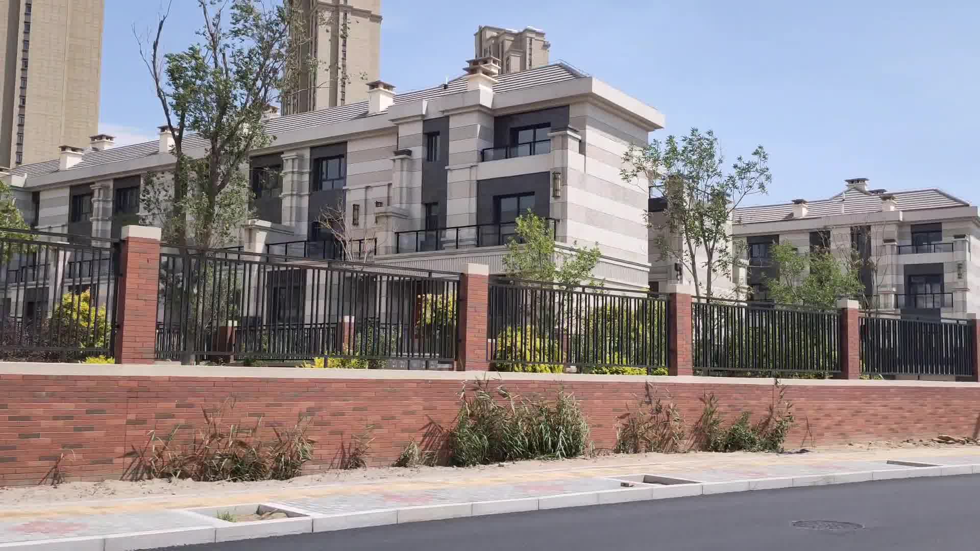 实拍内蒙古包头市黄河龙城,带大家看看这边的楼盘和别墅区风景