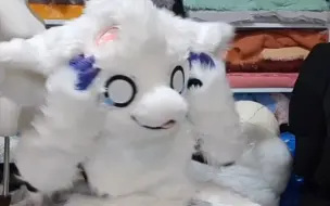 Download Video: 【fursuit委托】可以拔掉尾巴和角角的小龙