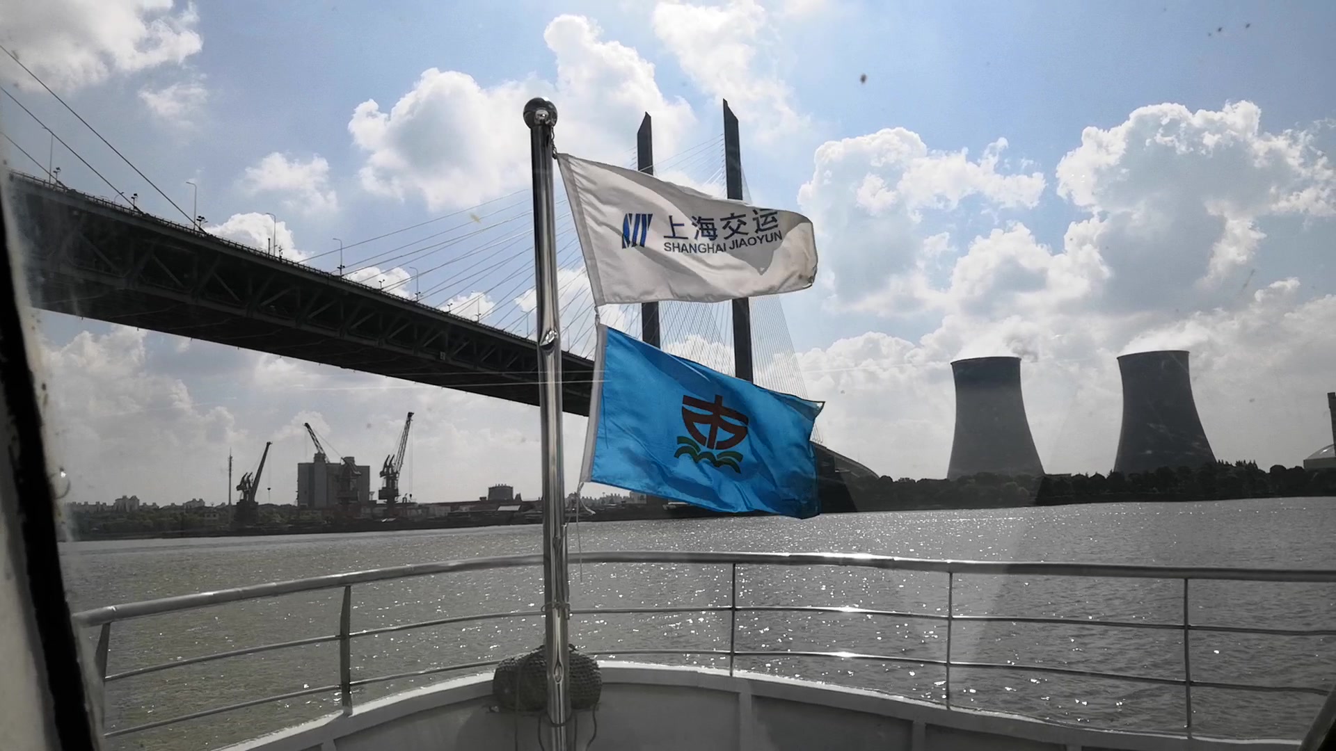 上海轮渡杜吴线杜行渡口启航