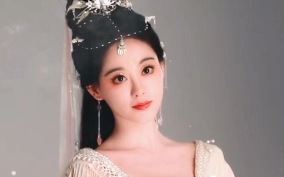 祝绪丹狐妖两套造型花絮,御妖国公主布泰,两套造型师不同的风格,让人