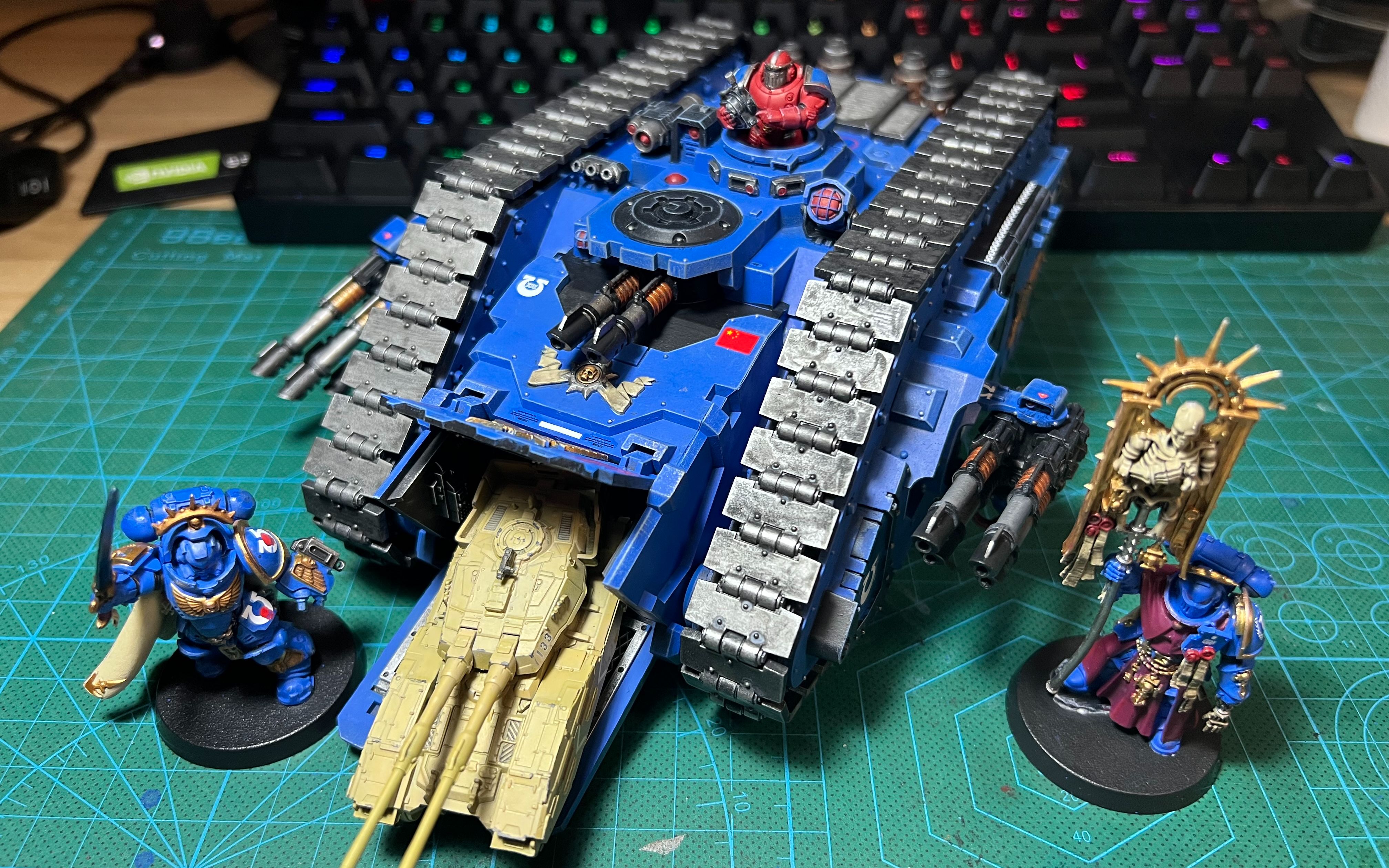 渣涂记录:战锤30k 斯巴达坦克极限战士配色