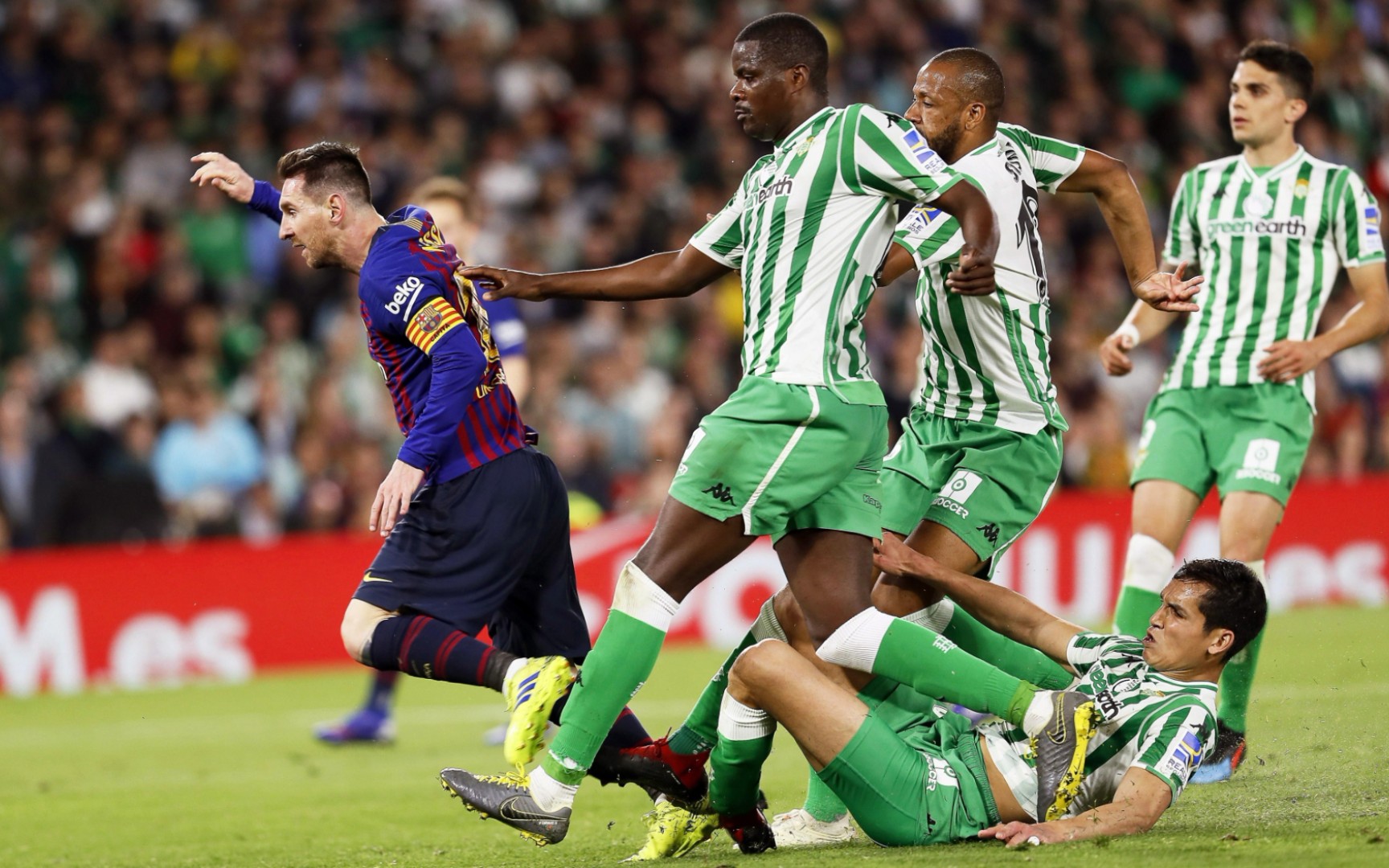 这些镜头颠覆你对足球的想象!