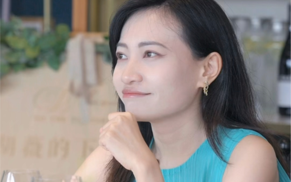 胡薇的下午茶 #港台企业家厦门对话 【番外篇】我会想一个人住在海边