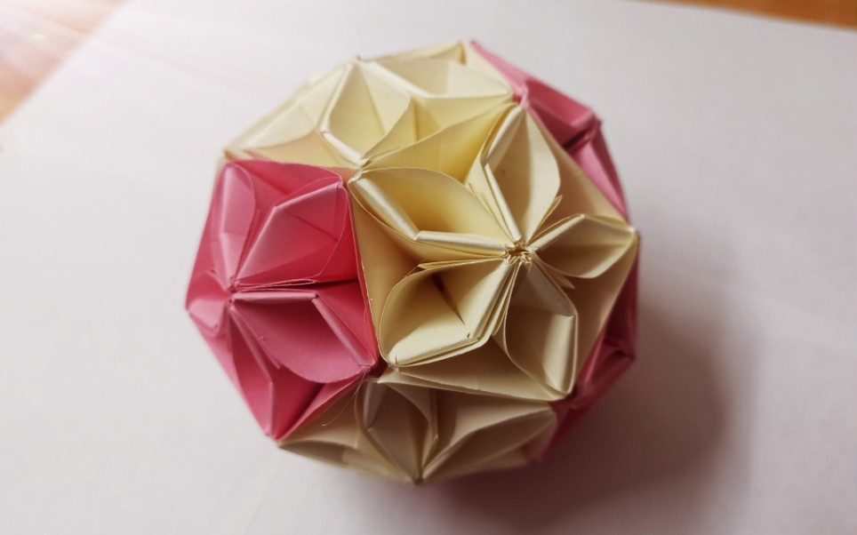 活动作品折纸折个球樱花花球自己收藏或者送npy做礼物都可以呀