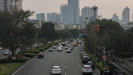 泸州,一个没有非机动车道的城市.哔哩哔哩bilibili